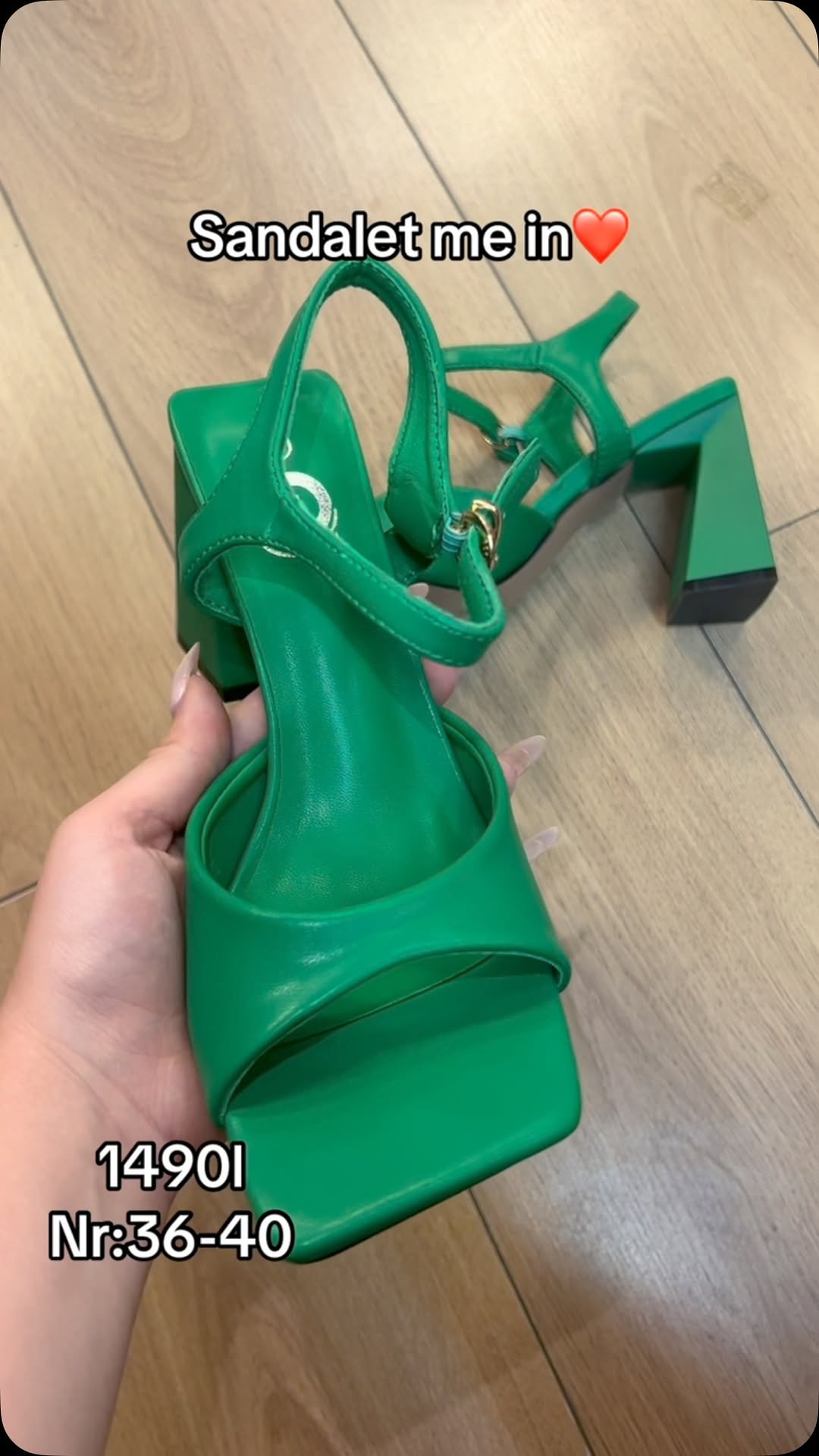 _ASTIR-veshje-femra-kepuce-butik-191